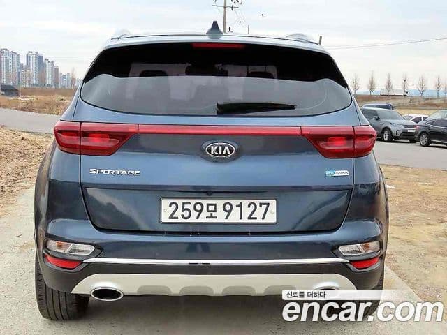 Kia Sportage The Bold 2020 — Şəkil 13/20