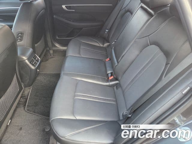 Hyundai Sonata Hybrid 2021 — Şəkil 10/20