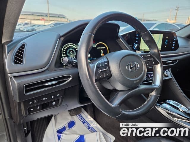 Hyundai Sonata Hybrid 2021 — Şəkil 14/20