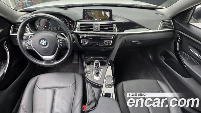 BMW 4 Series 2019 — Фото 9/20
