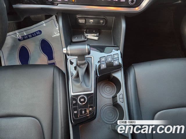 Kia Sportage 2022 — Şəkil 9/20