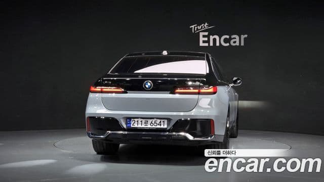 BMW 7 Series 2025 — Şəkil 4/20