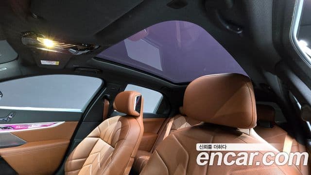 BMW 7 Series 2025 — Şəkil 16/20