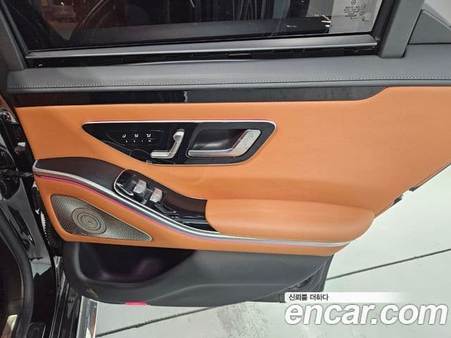 Mercedes-Benz S-Class 2022 — ფოტო 20/20