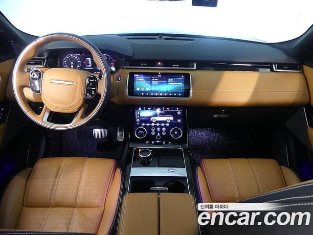 Land Rover Range Rover Velar 2020 — ფოტო 5/20