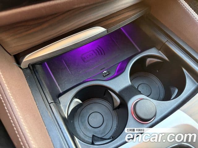 BMW 5 Series 2023 — Photo 20/20
