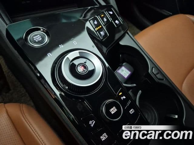 Kia Sportage 2022 — ფოტო 8/20