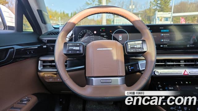Hyundai Grandeur Hybrid 2023 — Photo 19/20
