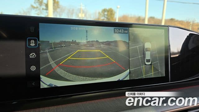 Hyundai Grandeur Hybrid 2023 — Photo 18/20