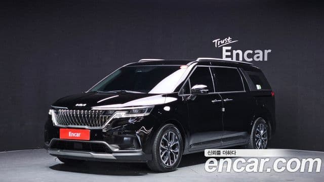 Kia Carnival 2021 — Фото 1/20