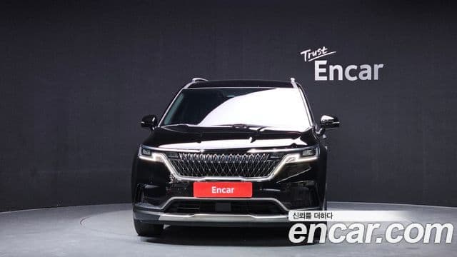 Kia Carnival 2021 — Фото 3/20