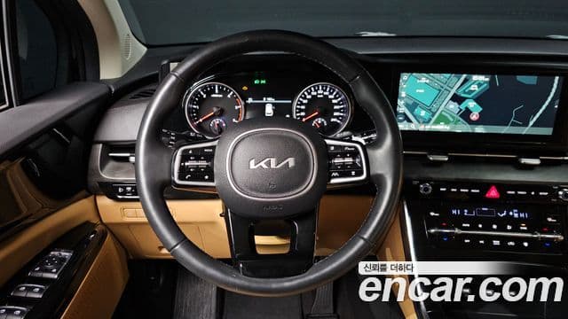 Kia Carnival 2021 — Фото 13/20