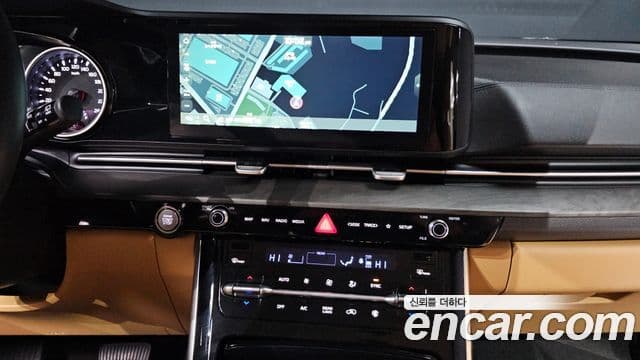Kia Carnival 2021 — Фото 14/20