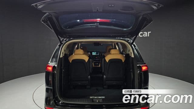 Kia Carnival 2021 — Фото 20/20