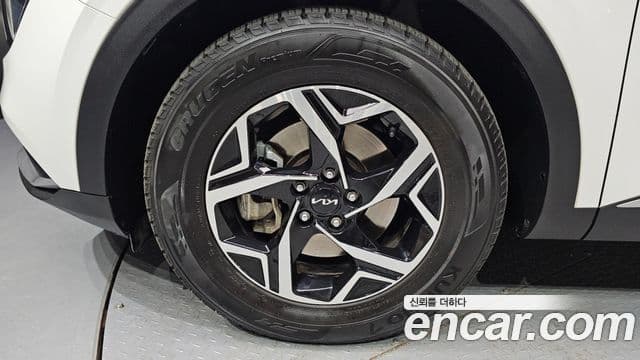 Kia Sportage 2022 — фото 5 из 20