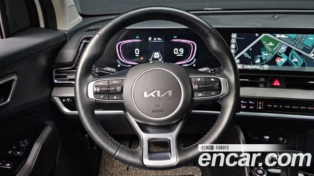 Kia Sportage 2022 — ფოტო 14/20