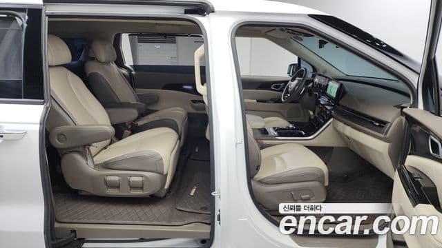 Kia Carnival 2021 — Şəkil 11/20