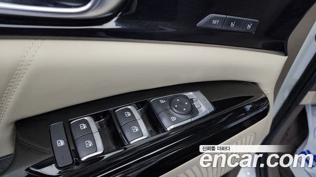 Kia Carnival 2021 — Şəkil 12/20