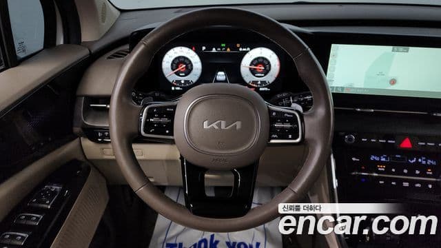 Kia Carnival 2021 — Şəkil 13/20