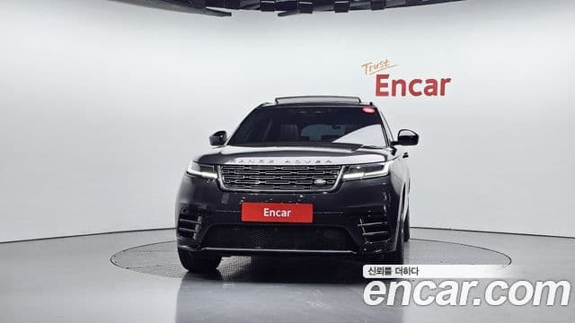 Land Rover Range Rover Velar 2025 — Фото 3/20