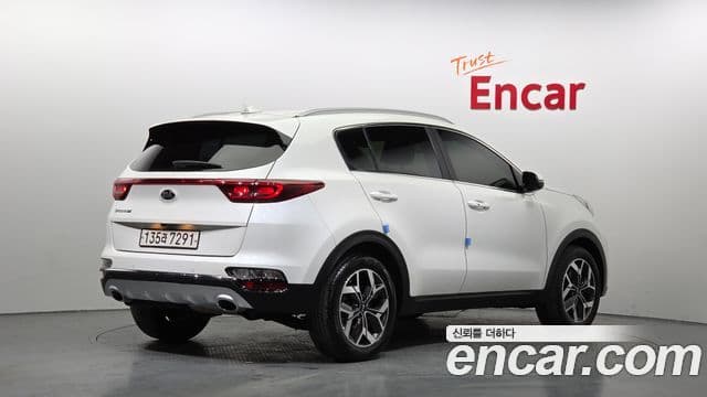 Kia Sportage The Bold 2021 — Фото 2/20