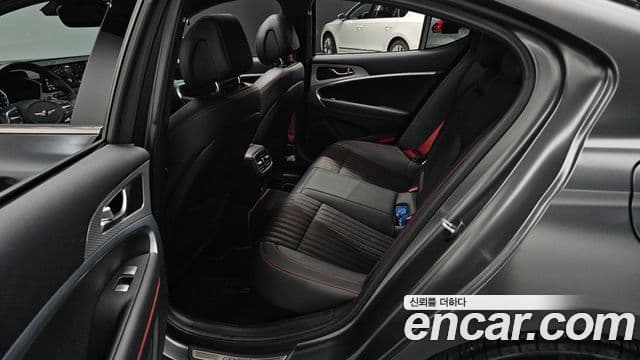 Genesis G70 2020 — Şəkil 12/20