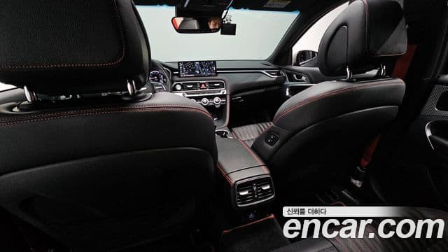 Genesis G70 2020 — Şəkil 18/20