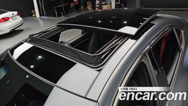 Genesis G70 2020 — Şəkil 19/20
