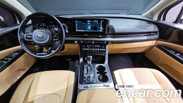 Kia Carnival 2020 — Фото 7/20