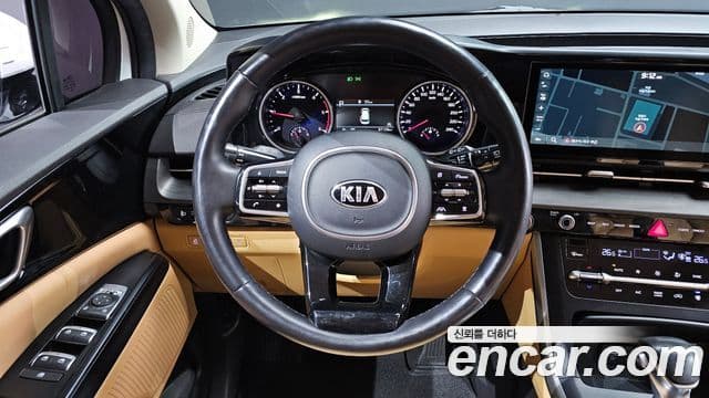 Kia Carnival 2020 — Фото 13/20