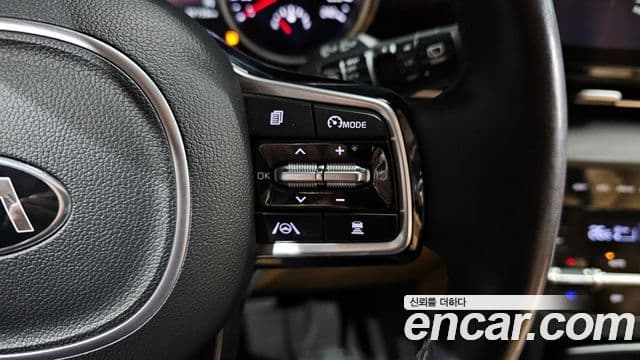 Kia Carnival 2020 — Фото 19/20