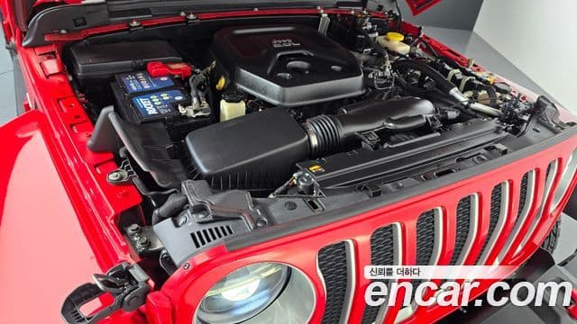 Jeep Wrangler 2021 — Фото 6/20