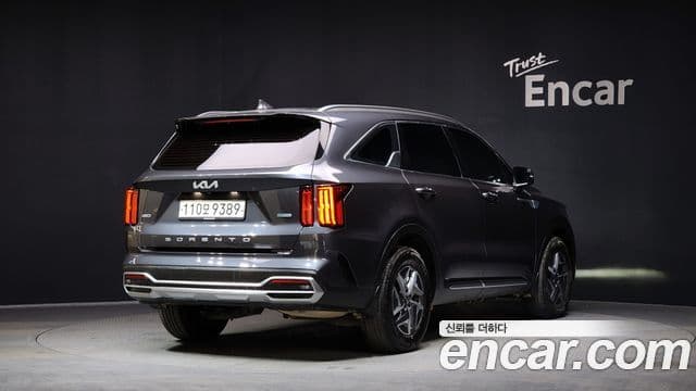 Kia Sorento 2022 — ფოტო 1/20