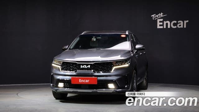 Kia Sorento 2022 — ფოტო 2/20