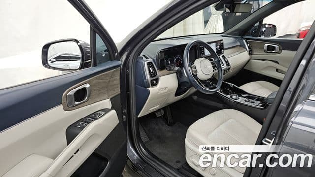 Kia Sorento 2022 — ფოტო 8/20