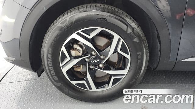 Kia Sportage 2021 — ფოტო 5/20