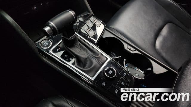 Kia Sportage 2021 — ფოტო 9/20