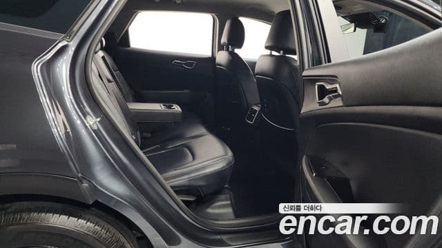 Kia Sportage 2021 — ფოტო 12/20