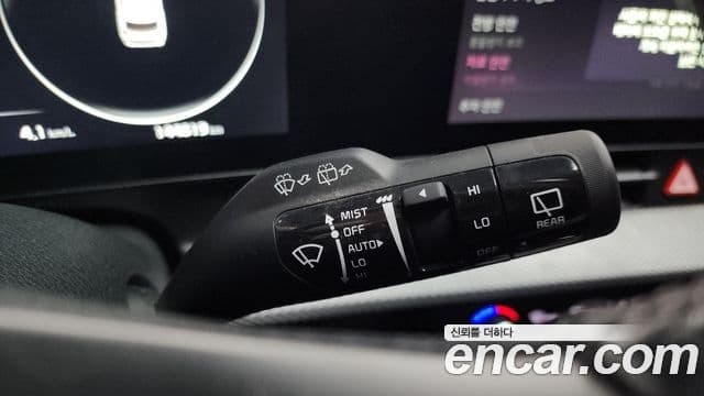 Kia Sportage 2021 — ფოტო 17/20