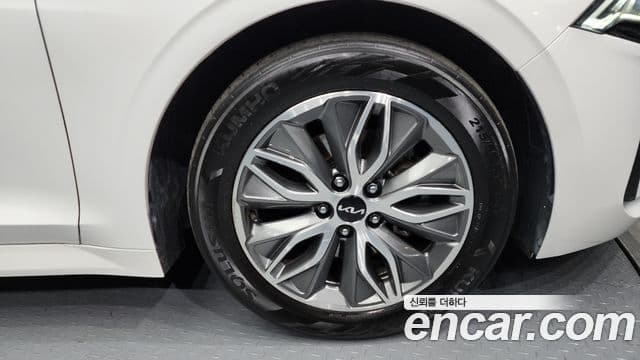 Kia K5 2022 — Şəkil 5/20