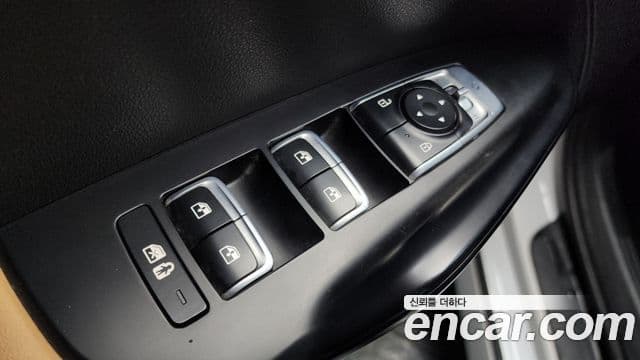 Kia K5 2022 — Şəkil 19/20