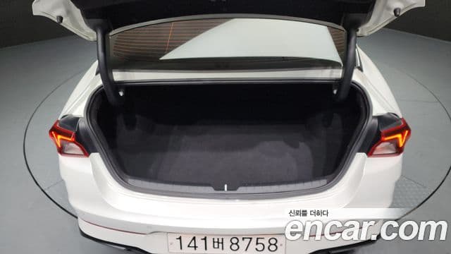 Kia K5 2022 — фото 20 из 20