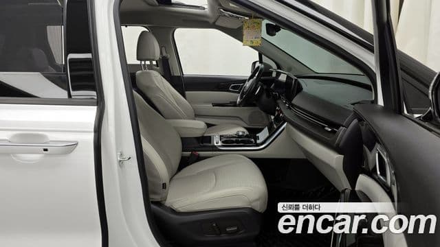 Kia Carnival 2020 — Şəkil 11/20
