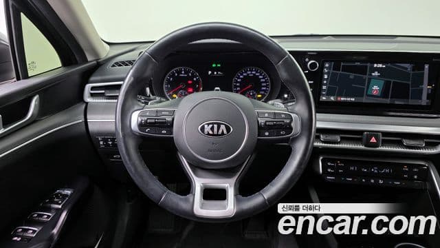 Kia K5 2020 — Şəkil 18/20