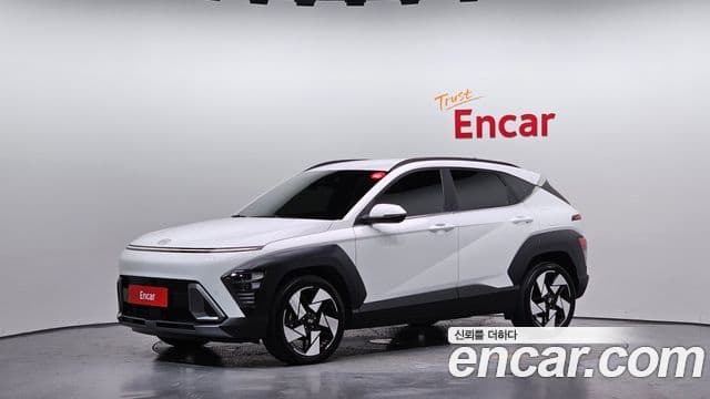 Hyundai Kona 2024 — Фото 1/20
