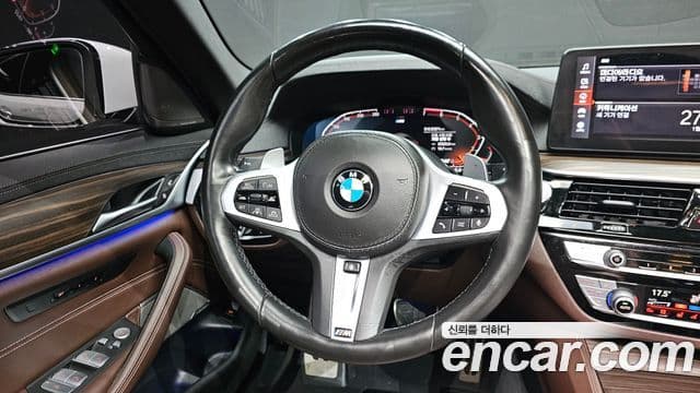 BMW 5 Series 2021 — Photo 20/20
