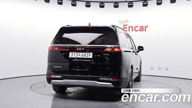 Kia Carnival 2022 — Фото 4/20
