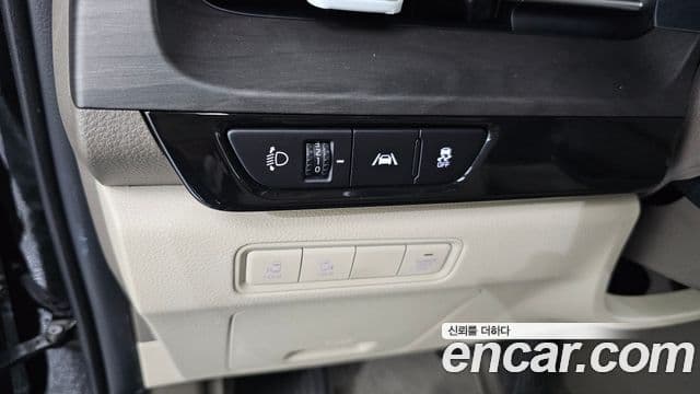 Kia Carnival 2022 — Фото 13/20