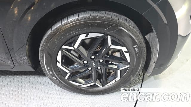Kia Carnival 2023 — Şəkil 5/20