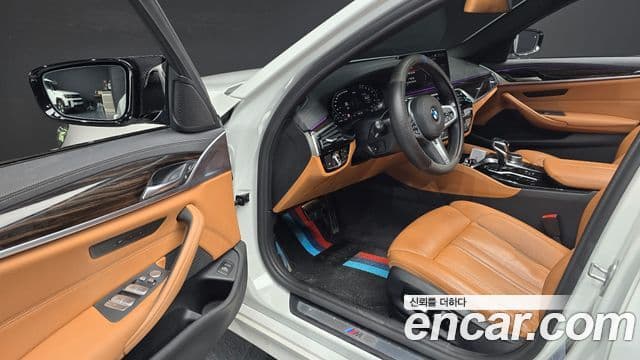 BMW 5 Series 2021 — ფოტო 11/20
